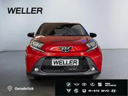 Rot Neu 2025 Toyota Aygo Kleinwagen | 18.990 €