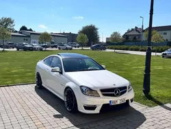 Weiß Gebraucht 2012 Mercedes C63 AMG AMG Coupé | 59.000 € (Teuer)