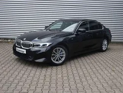 Saphirschwarz met. Gebraucht 2024 BMW 330 M Sport Limousine | 44.675 € (Superpreis)