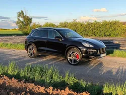 Schwarz Gebraucht 2011 Porsche Cayenne Turbo SUV | 28.111 € (Teuer)