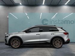 Grau Gebraucht 2022 Audi Q4 e-tron S-Line SUV | 31.599 € (Fairer Preis)