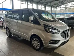 Silber Gebraucht 2023 Ford Tourneo Custom Titanium X Van / Kleinbus | 39.000 € (Superpreis)