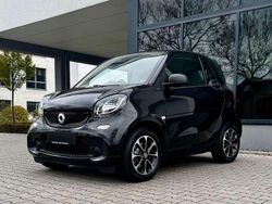 Schwarz Gebraucht 2017 Smart ForTwo Coupé Passion Kleinwagen | 13.500 € (Etwas zu teuer)