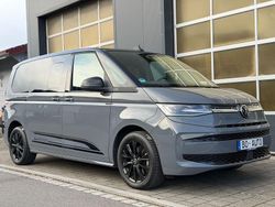 Pure grey Gebraucht 2023 VW Multivan Edition Van | 45.900 € (Fairer Preis)