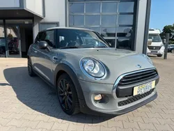 Grau Gebraucht 2018 Mini ONE Kleinwagen | 12.990 € (Guter Preis)