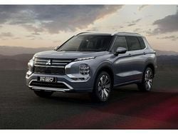 Rot Neu 2025 Mitsubishi Outlander P-HEV Intro Edition SUV | 46.990 € (Superpreis)