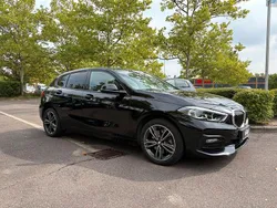 Schwarz Gebraucht 2021 BMW 118 Comfort Edition Kleinwagen | 24.599 € (Etwas zu teuer)