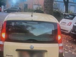 Gelb Gebraucht 2005 Fiat Panda Limousine | 900 € (Fairer Preis)