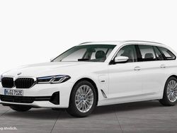 Weiß Gebraucht 2022 BMW 530e Kombi | 37.990 € (Etwas zu teuer)