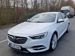 Weiß Gebraucht 2020 Opel Insignia Innovation Limousine | 19.499 € (Fairer Preis)