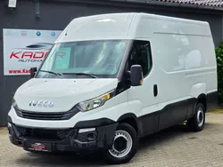 Weiß Gebraucht 2017 Iveco Daily Van / Kleinbus | 19.990 € (Etwas zu teuer)