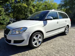 Bila candy/candyweiss Gebraucht 2012 Skoda Fabia Ambition Kombi | 5.800 € (Fairer Preis)