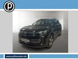 Deep black perleffekt Gebraucht 2024 VW Tiguan Elegance SUV | 38.806 € (Fairer Preis)