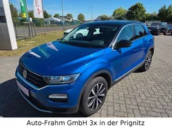 Blau Gebraucht 2020 VW T-Roc Style SUV | 24.990 € (Etwas zu teuer)
