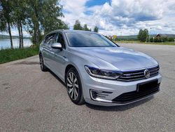 Silber Gebraucht 2018 VW Passat GTE Kombi | 19.890 € (Fairer Preis)