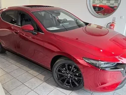 Neu 2024 Mazda 3 Exclusive-Line Kleinwagen | 33.990 € (Fairer Preis)