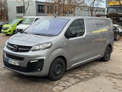 Grau Gebraucht 2024 Opel Vivaro Edition Van | 34.900 €