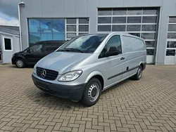 Silber Gebraucht 2008 Mercedes Vito Van / Kleinbus | 15.850 €