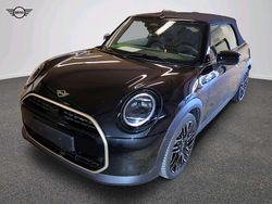 Schwarz Gebraucht 2024 Mini Cooper Cabriolet Favoured Cabrio | 33.633 € (Guter Preis)