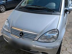 Silber Gebraucht 2003 Mercedes A190 Limousine | 800 €