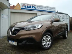 Braun Gebraucht 2016 Renault Kadjar Life SUV | 10.490 € (Guter Preis)