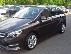 Braun Gebraucht 2016 Mercedes B180 Urban Van / Kleinbus | 15.250 € (Guter Preis)