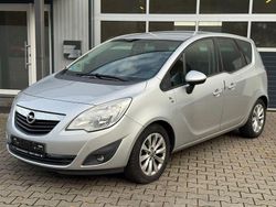 Silber Gebraucht 2012 Opel Meriva S Van / Kleinbus | 1.900 € (Superpreis)