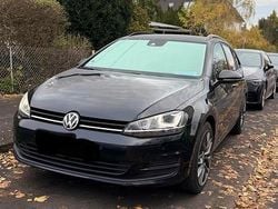 Schwarz Gebraucht 2015 VW Golf VII Kombi | 6.700 € (Fairer Preis)