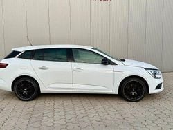 Weiß Gebraucht 2022 Renault Mégane GrandTour LIMITED Kombi | 14.300 € (Guter Preis)
