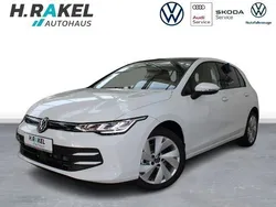 Weiß Gebraucht 2024 VW Golf VIII R Kleinwagen | 29.480 € (Fairer Preis)
