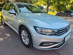 Silber Gebraucht 2021 VW Passat Business Kombi | 18.690 € (Fairer Preis)