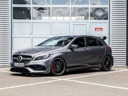Grau Gebraucht 2016 Mercedes A45 AMG AMG Limousine | 32.900 € (Teuer)