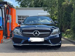 Blau Gebraucht 2017 Mercedes C200 Coupé | 25.000 € (Fairer Preis)