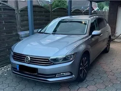 Grau Gebraucht 2019 VW Passat Kombi | 14.500 € (Superpreis)