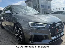 Grau Gebraucht 2017 Audi RS3 Sportback Sport Kleinwagen | 33.999 € (Guter Preis)
