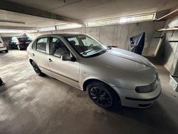 Gebraucht 2000 Seat Leon Limousine | 2.400 € (Etwas zu teuer)