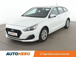 Weiß Gebraucht 2019 Hyundai i30 YES! Limousine | 14.610 € (Fairer Preis)