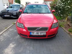 Rot Gebraucht 2006 Volvo V50 Kombi | 2.850 € (Etwas zu teuer)