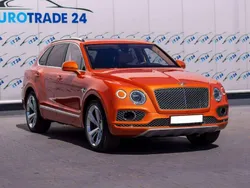 Orange Gebraucht 2018 Bentley Bentayga SUV | 107.100 € (Superpreis)