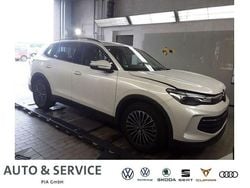 Weiß Gebraucht 2024 VW Tiguan Life SUV | 38.990 € (Etwas zu teuer)