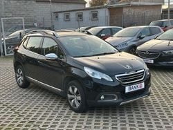 Noir perla nera Gebraucht 2016 Peugeot 2008 Allure SUV | 7.400 € (Superpreis)