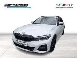 Weiß Gebraucht 2021 BMW 330e M Sport Kombi | 29.830 € (Guter Preis)