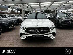 Unilack polarweiß Gebraucht 2024 Mercedes GLC220 AMG SUV | 58.440 €