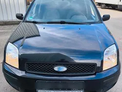Schwarz Gebraucht 2003 Ford Fusion Kleinwagen | 2.100 € (Fairer Preis)