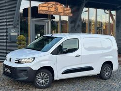 Weiß Neu 2025 Peugeot Partner Van / Kleinbus | 28.555 €