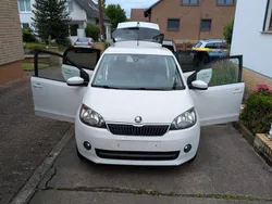 Weiß Gebraucht 2014 Skoda Citigo G-TEC Elegance Kleinwagen | 4.000 €