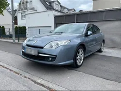 Blau Gebraucht 2007 Renault Laguna III Limousine | 3.900 € (Teuer)