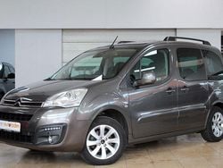 Grau Gebraucht 2018 Citroën Berlingo Van / Kleinbus | 13.950 € (Fairer Preis)