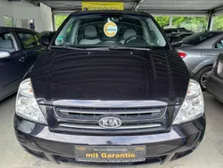 Midnight black Gebraucht 2008 Kia Carnival LX Van / Kleinbus | 5.150 € (Etwas zu teuer)