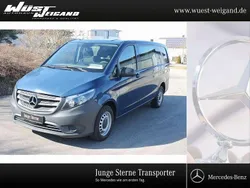 Stahlblau Gebraucht 2021 Mercedes Vito Van / Kleinbus | 32.118 €